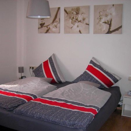 דירות Momlingen Haus Ellbogen מראה חיצוני תמונה